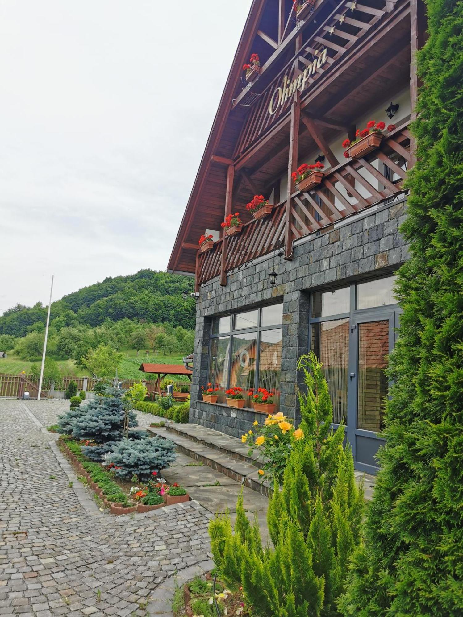 Olimpia Villa Tibod Exteriér fotografie